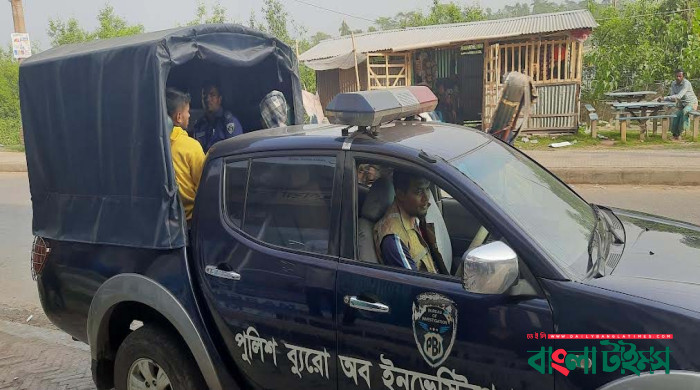 ফ্রী ফায়ার গেম নিয়ে দ্বন্দ, ভ্যান চালক বন্ধুকে হত্যা করে গ্যারেজ মেকানিক